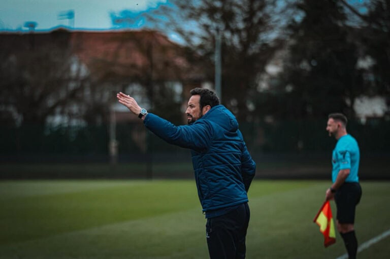 César Peixoto acredita que pode surpreender Benfica e “arrancar pontos”