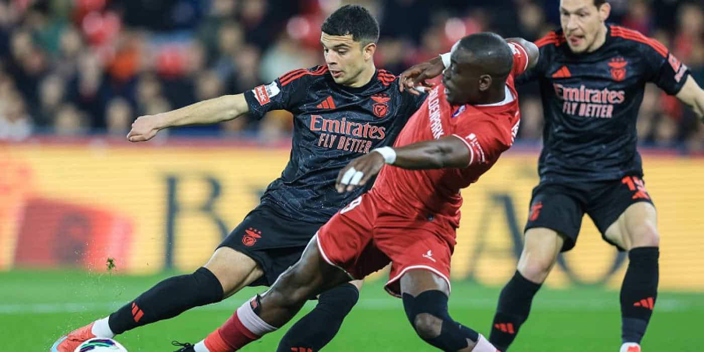 Gil Vicente perde em casa com o SL Benfica