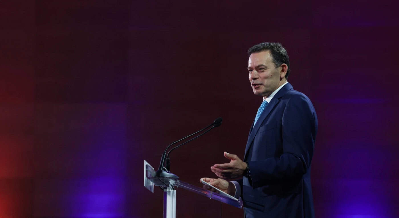 Luís Montenegro promete aumento do salário mínimo para 1.100 euros e redução do IRC até 17%