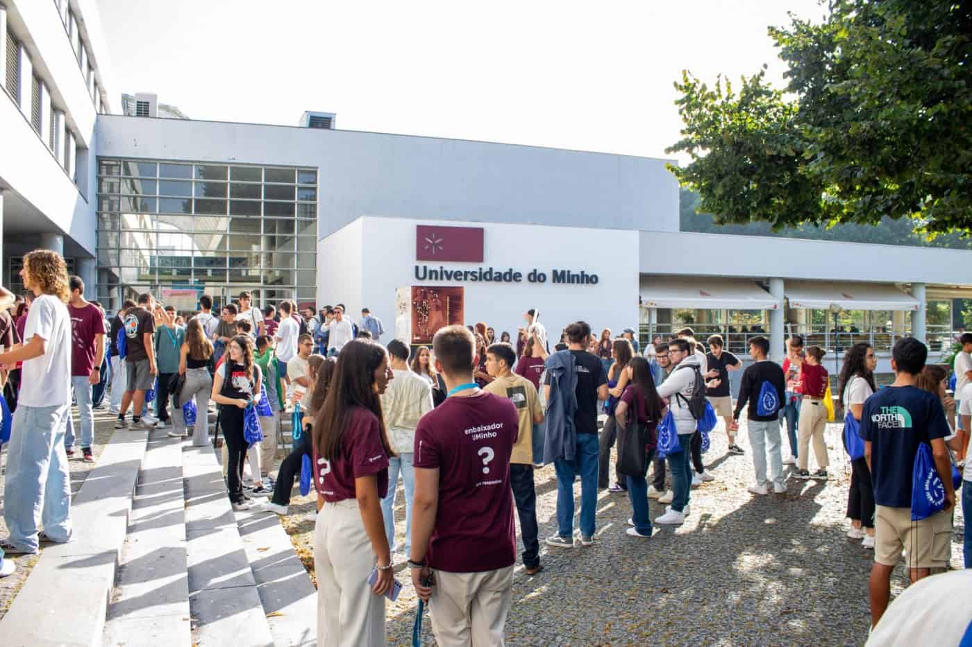Escola de Engenharia da UMinho celebra 50 anos com "diálogo entre arte, ciência e inovação"