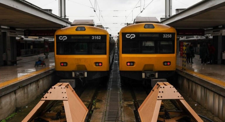 Circulação de comboios parada devido a greve de trabalhadores da CP - Sindicato&nbsp;