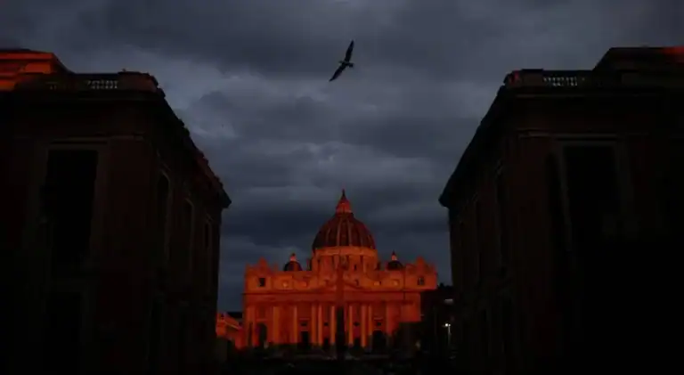 Conclave para a eleição do novo Papa arranca a 7 de maio&nbsp;