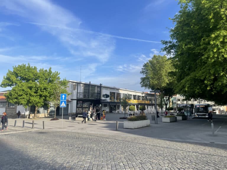 Um dia "normal" depois de apagão de dez horas