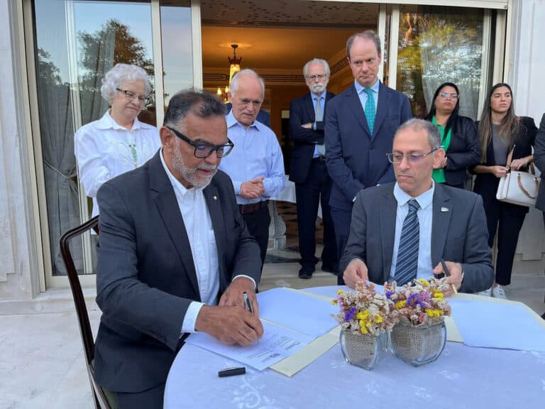 INL assina acordo de cooperação com a Fiocruz