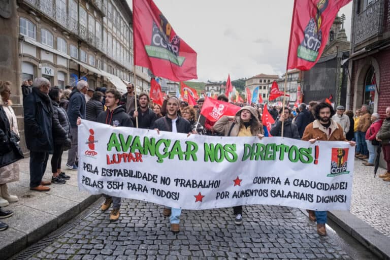 Largo do Toural acolhe iniciativas da USB dedicadas ao Dia do Trabalhador