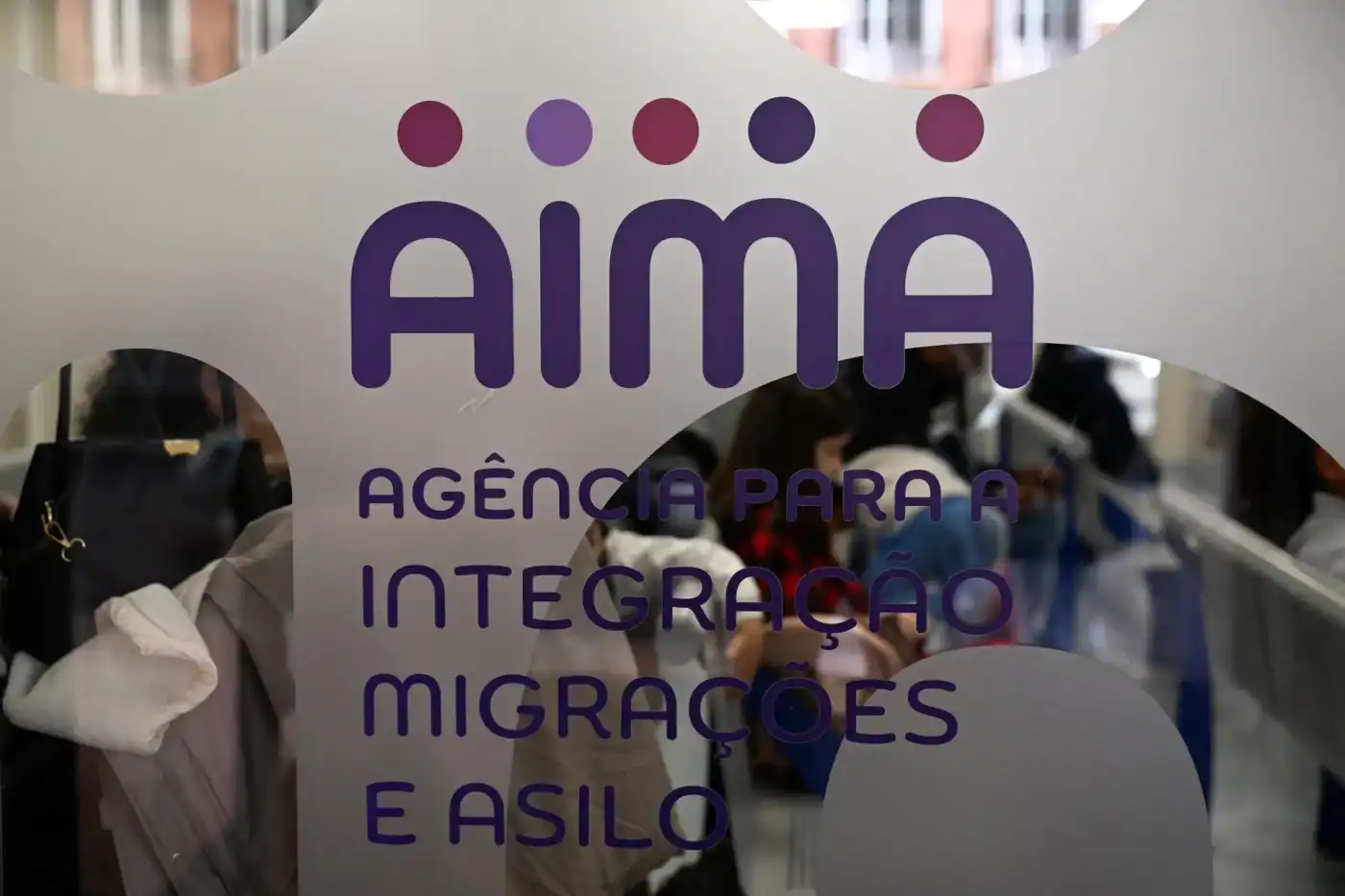 AIMA notifica mais de 4.500 imigrantes para sair do país