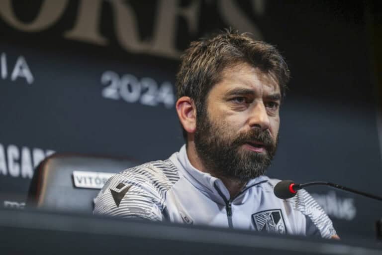 Treinador do Vitória espera “bom espetáculo” com Nacional e pede “energia alta”&nbsp;