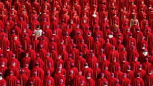 Começou o Conclave. Cardeais reunidos na Capela Sistina para eleger novo Papa