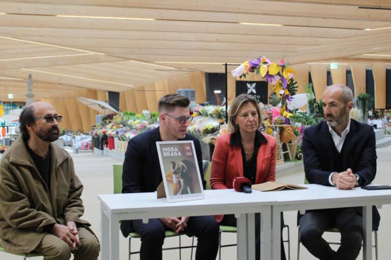 Mais de 50 modelos desfilam à 'Moda de Braga' no Mercado Municipal