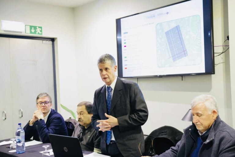 Presidente de junta de freguesia de Lisboa agredido e insultado à porta de mesa de voto&nbsp;