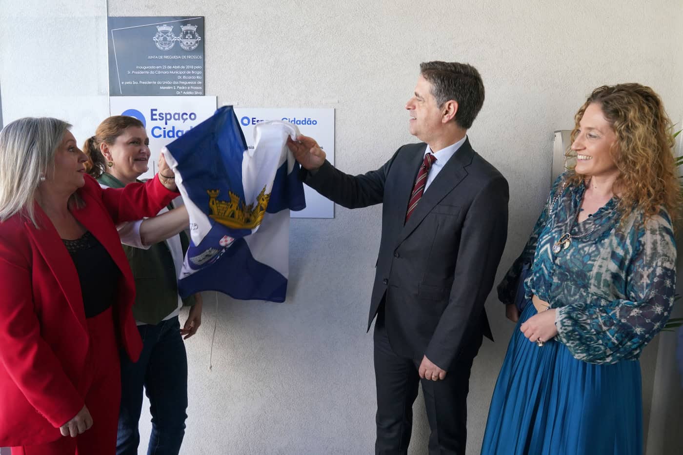 Braga chega aos 14 Espaços Cidadão com novo balcão inaugurado em Frossos