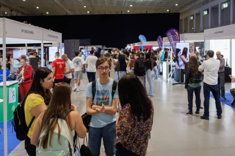 UMinho quer mostrar aos jovens que passam pela Qualifica-te "que dá as competências certas em diferentes áreas”