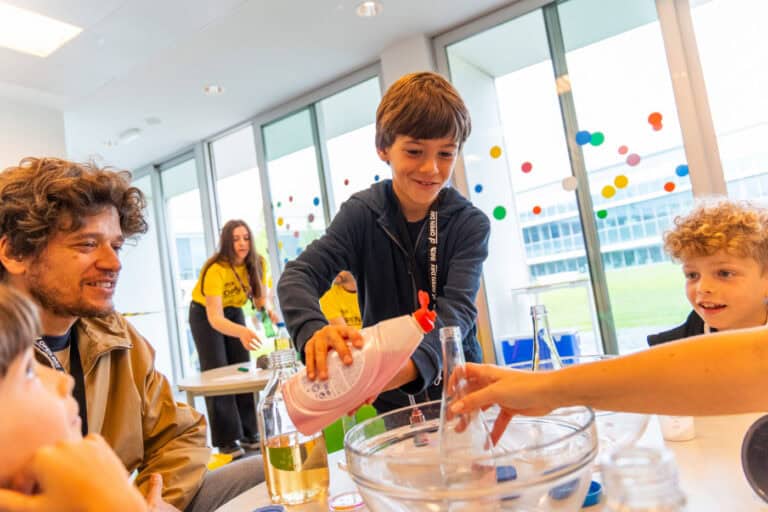 INL desafia comunidade a ver o mundo à escala nano. Já te inscreveste no OPEN DAY?