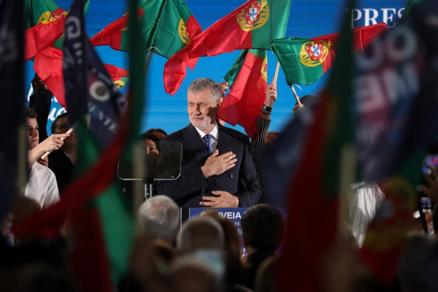 Gouveia e Melo diz que Portugal precisa de Presidente diferente, estável e confiável&nbsp;