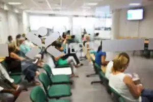 Taxa de desemprego baixa para 6,3% em abril&nbsp;