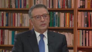 Seguro anuncia candidatura às presidenciais alegando que é preciso “mudança e esperança”&nbsp;&nbsp;