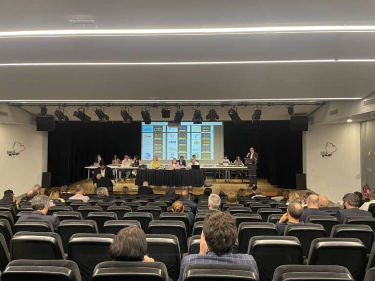 Maioria na AM de Braga aprova alteração de estatutos da TUB