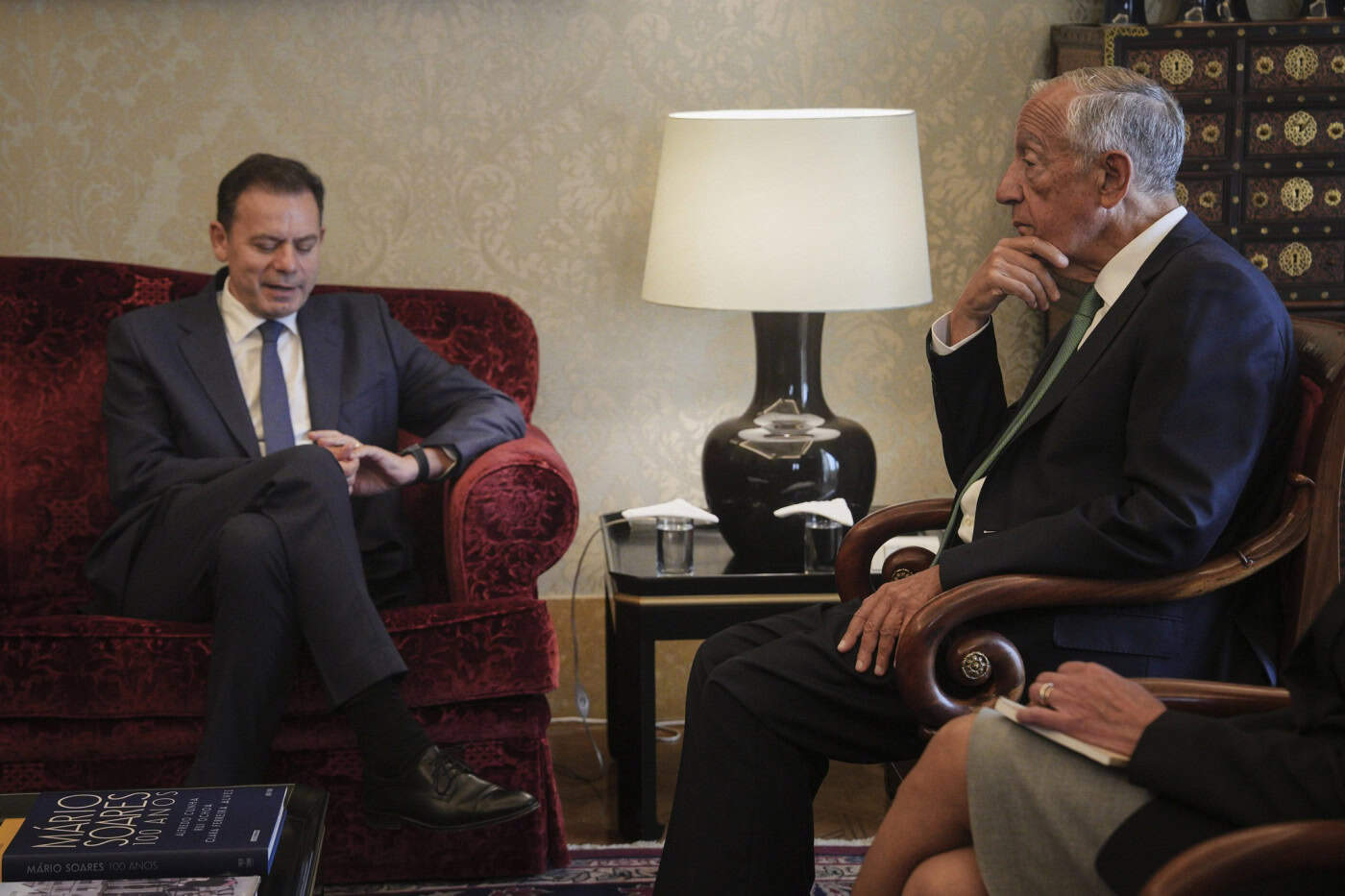 Presidente da República confirma tomada de posse amanhã e recebe Montenegro esta tarde