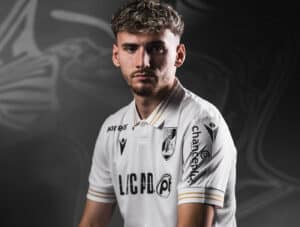 Fabio Blanco "muito feliz" promete garra ao serviço do Vitória SC