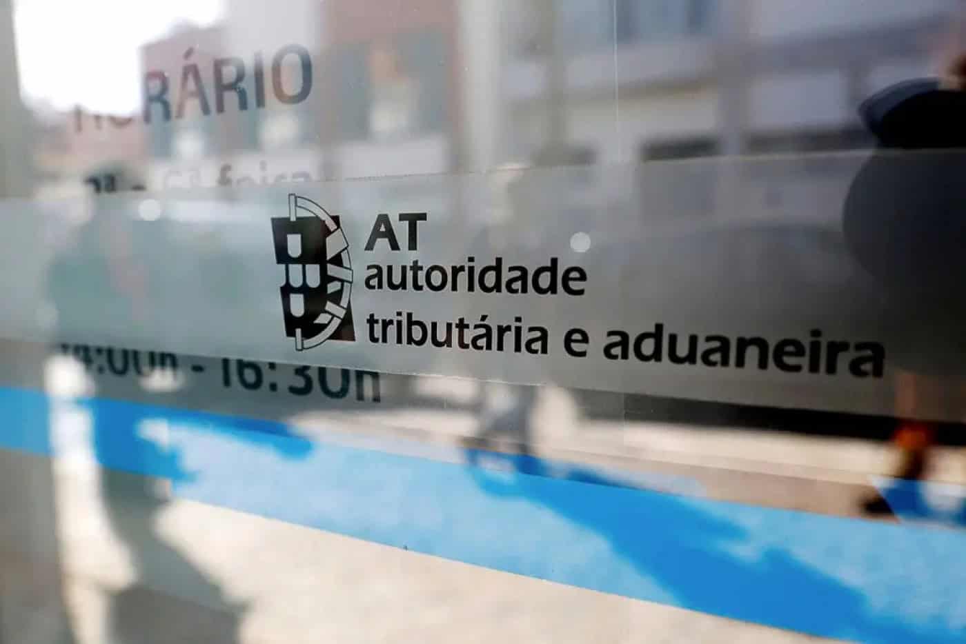 Novo alerta para mensagens fraudulentas enviadas em nome da Autoridade Tributária