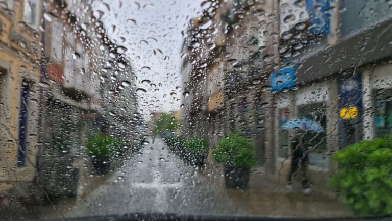 Braga sob aviso amarelo terça e quarta-feira devido à chuva e trovoada