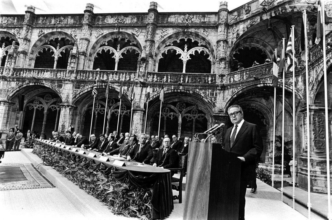 Mosteiro dos Jerónimos acolhe cerimónia que assinala 40 anos de adesão à CEE