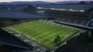 Visitantes do Municipal de Braga passam para bancada poente superior