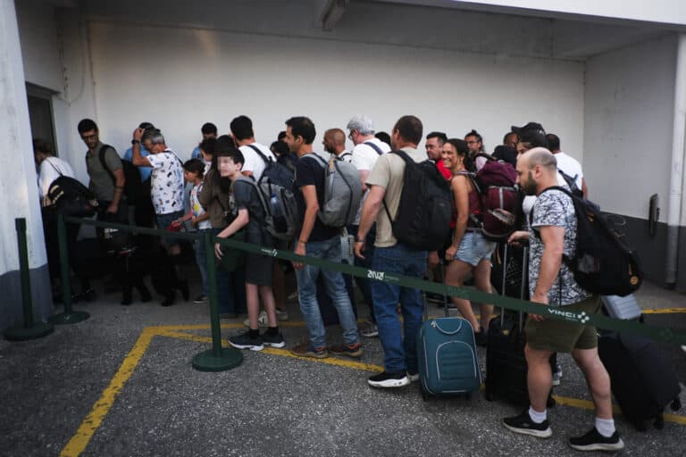 Voo de repatriamento transportou 69 pessoas de Israel para Portugal&nbsp;