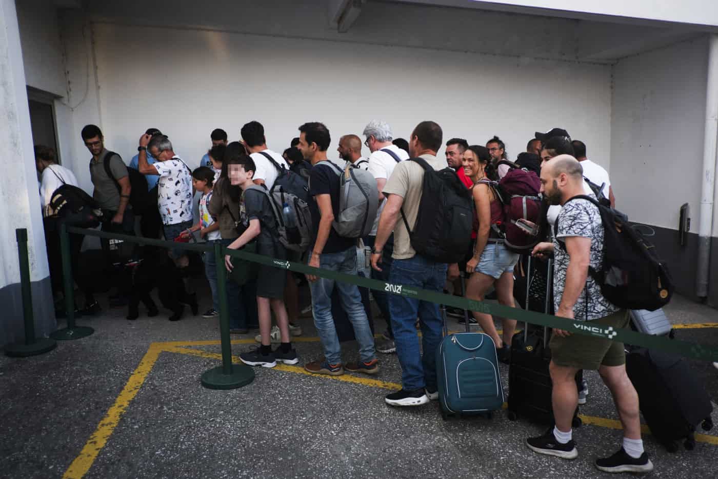 Voo de repatriamento transportou 69 pessoas de Israel para Portugal