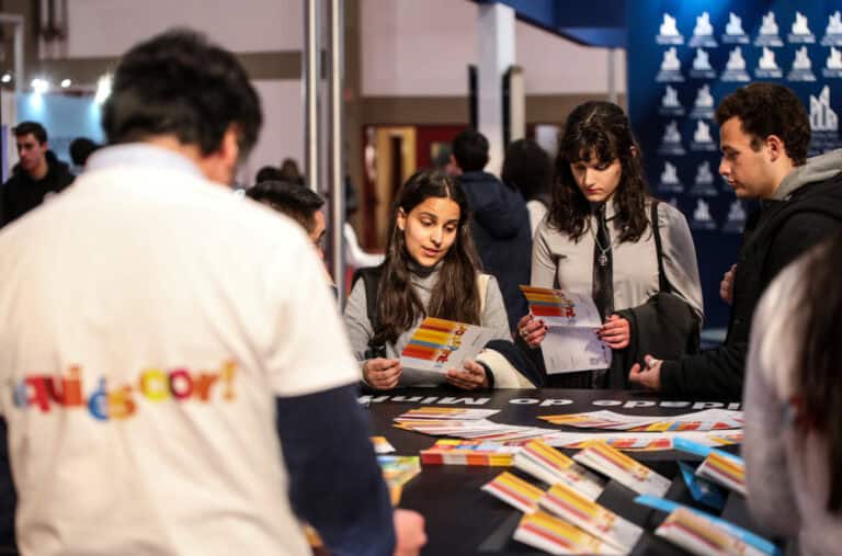 40% dos estudantes seguem diretamente da licenciatura para o mestrado, mas desigualdades agravam-se