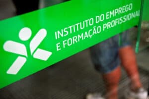 Desemprego no quadrilátero desce pelo quarto mês consecutivo