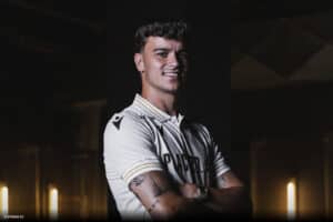 Miguel Nóbrega reforça a defesa do Vitória SC