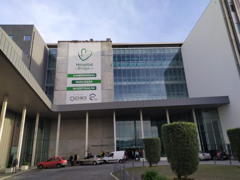 Ministra da Saúde em Braga esta sexta-feira