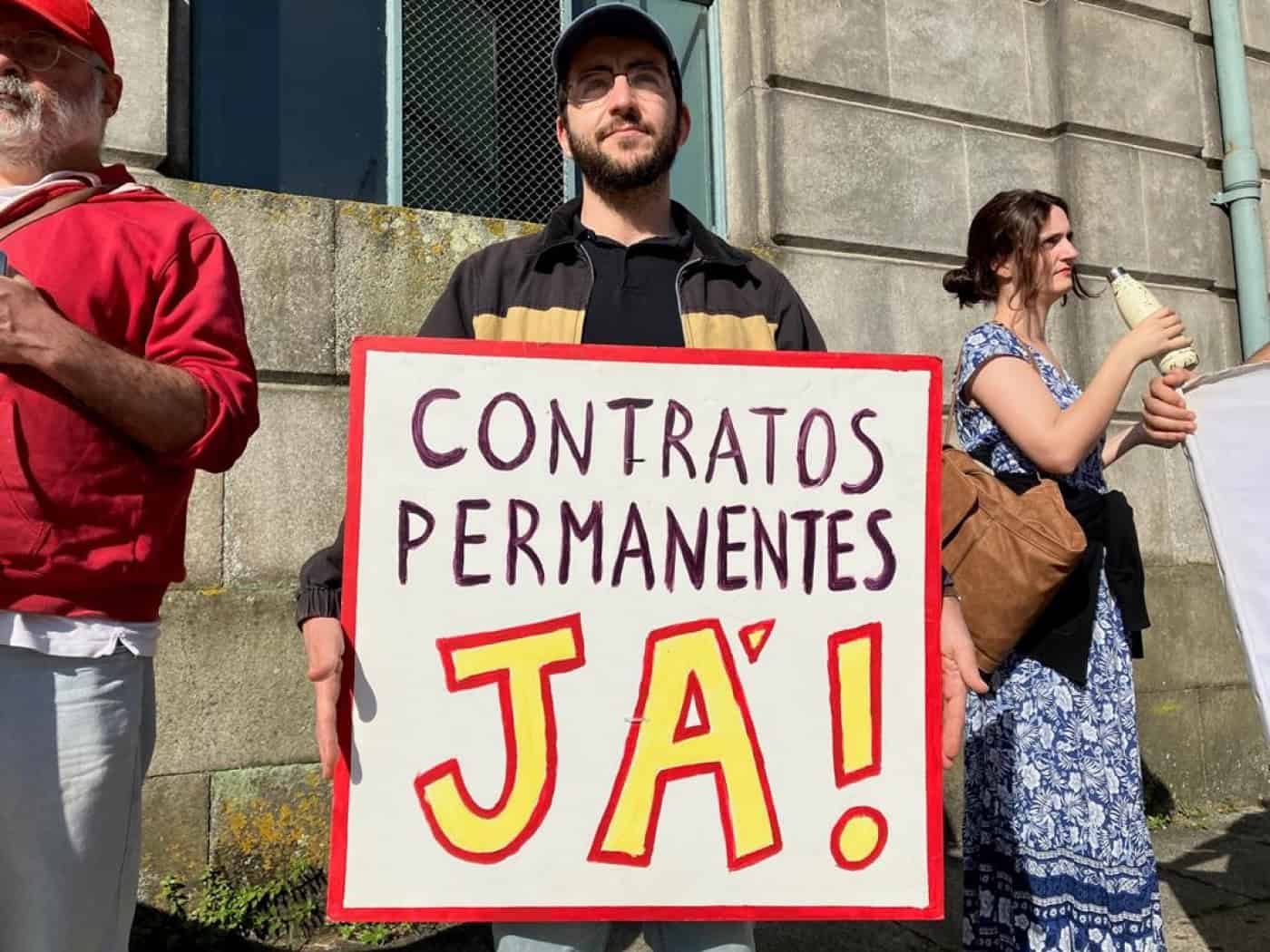 Investigadores e professores saem à rua contra a precariedade&nbsp;