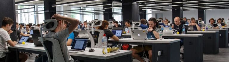 Docentes da UMinho preocupados com "utilização irregular de IA nos processos de avaliação”