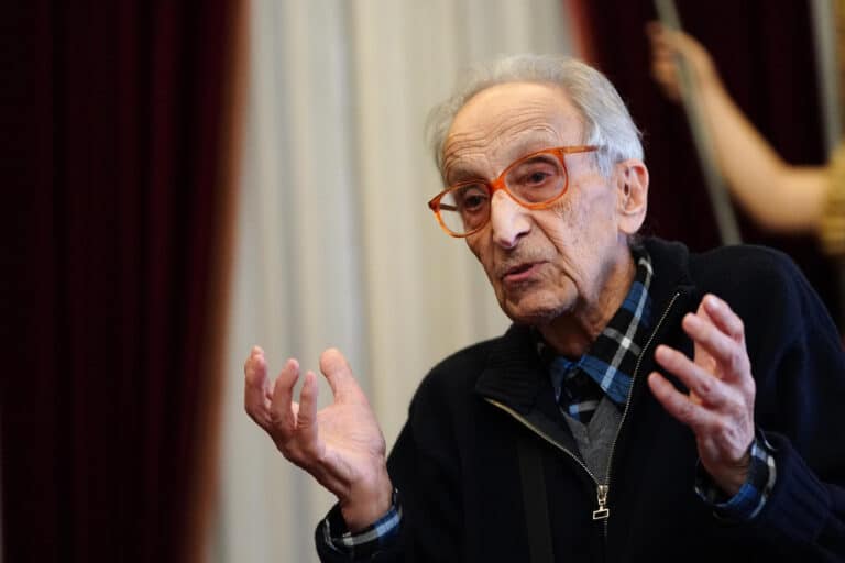 Morreu Fernando Guimarães, "um dos nomes maiores da poesia portuguesa"