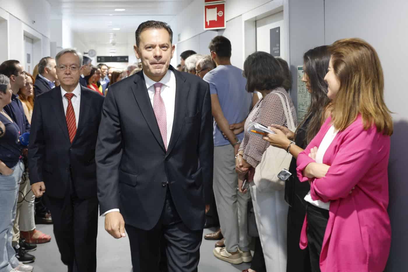 Montenegro defende que hoje há "menos problemas" na saúde do que há um ano&nbsp;