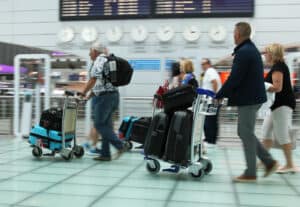 Tráfego de passageiros nos aeroportos nacionais cresce 4,8% no 1.º semestre