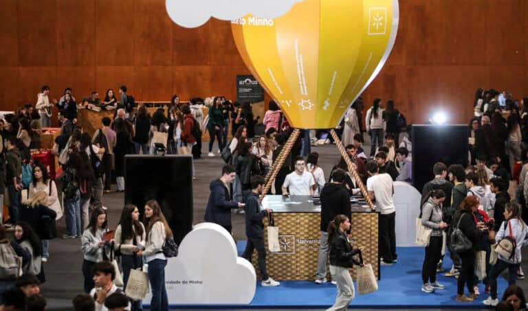 Concurso nacional de acesso ao ensino superior arranca esta segunda-feira