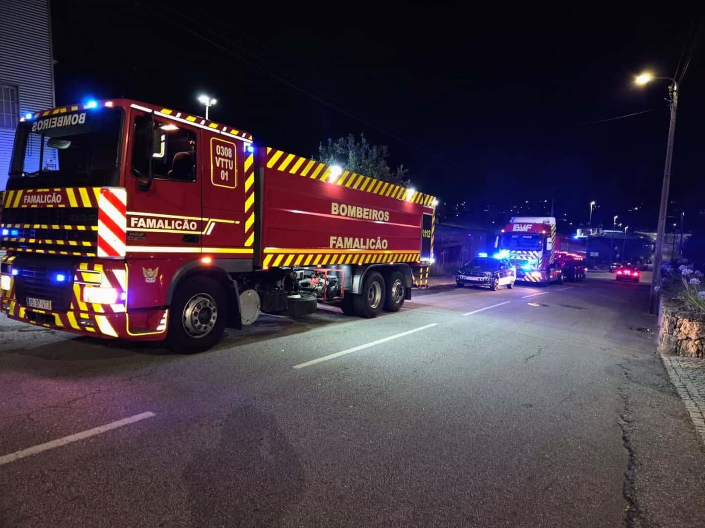Seis desalojados e um ferido em incêndio em apartamento de Famalicão
