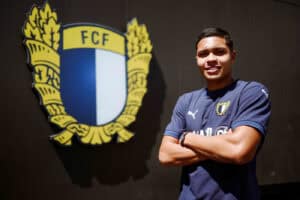 Defesa brasileiro Renan Santana é reforço do Famalicão&nbsp;