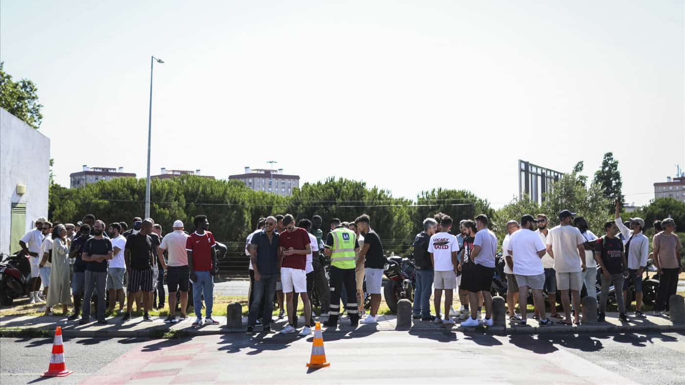 Greve na Menzies causa atrasos e 20 voos cancelados no aeroporto de Lisboa