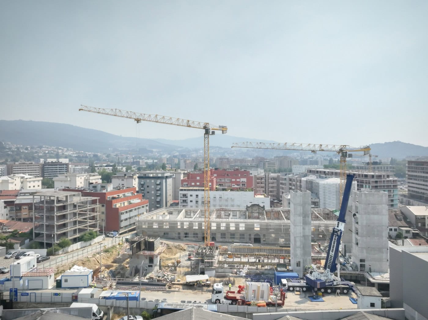 Já arrancou a instalação de moldes na Residência Universitária Confiança