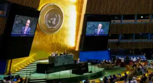 O reconhecimento da Palestina pretende “pressionar por um cessar-fogo e acordo de paz”