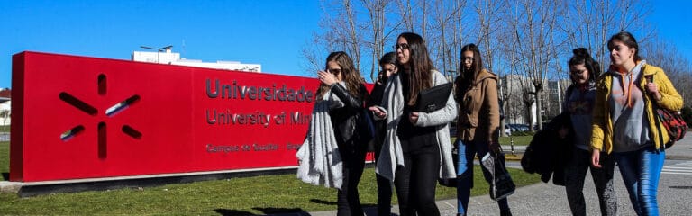 Candidaturas ao ensino superior terminam hoje e há menos 10 mil inscritos&nbsp;