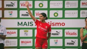 Mariana Machado sagra-se campeã nacional em casa