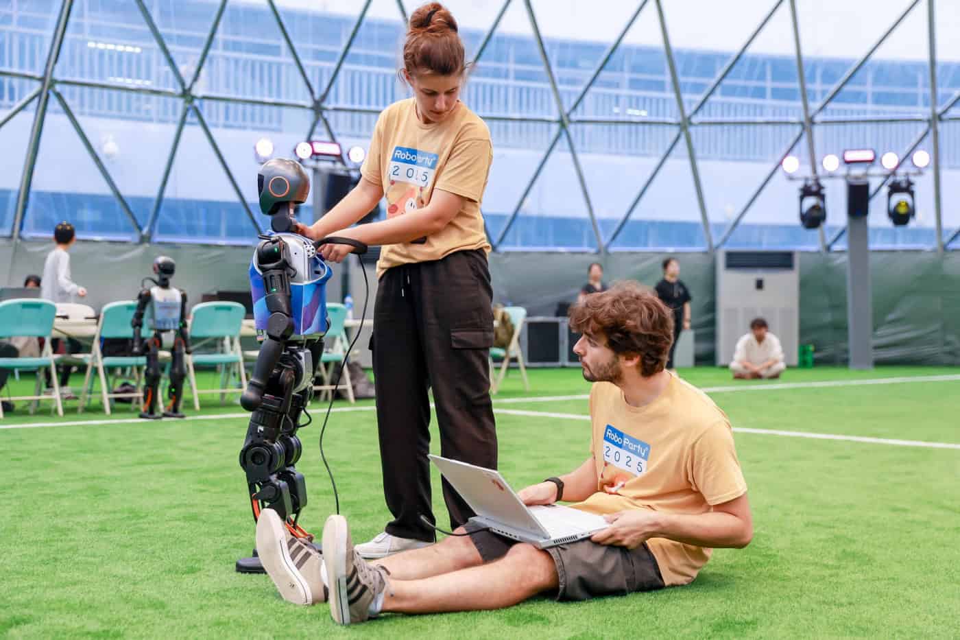 Laboratório de Robótica da UMinho no mundial de futebol com robôs humanóides&nbsp;
