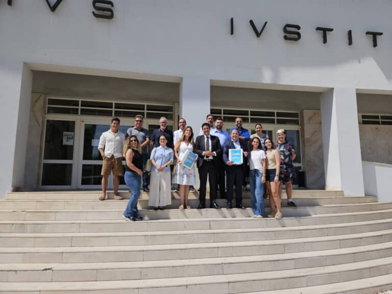 IL apresenta-se em onze freguesias em Braga para "vencer as eleições"