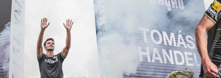 Tomás Händel deixa Vitória SC para jogar na Sérvia