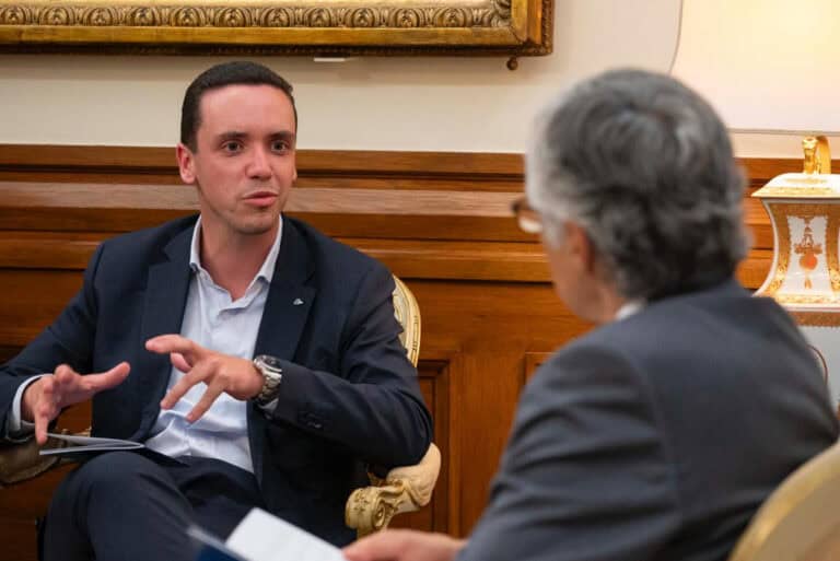 CNJ: Financiamento do ensino superior “não pode ser feito à custa dos estudantes”